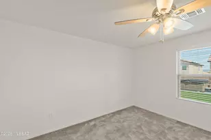 8536 W Amazilia Pl, Tucson, AZ 85757 - Photo 17