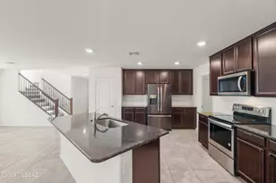 8536 W Amazilia Pl, Tucson, AZ 85757 - Photo 13