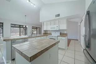 4840 W Waterbuck Dr, Tucson, AZ 85742 - Photo 9