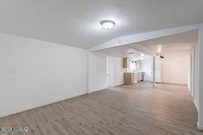 221 E Jacinto Street, Tucson, AZ 85705 - Photo 11