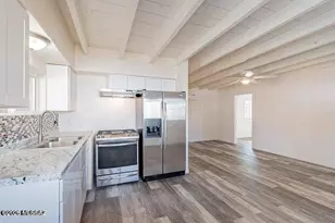 221 E Jacinto St, Tucson, AZ 85705 - Photo 3