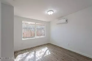 221 E Jacinto St, Tucson, AZ 85705 - Photo 17