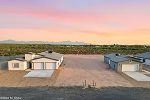 5776 E Hermans Rd, Tucson, AZ 85756 - Photo 3