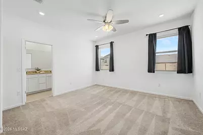 10502 W Kerrigan Lane, Marana, AZ 85653 - Photo 11