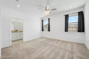 10502 W Kerrigan Ln, Marana, AZ 85653 - Photo 11
