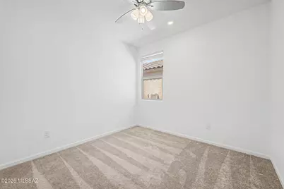 10502 W Kerrigan Lane, Marana, AZ 85653 - Photo 13