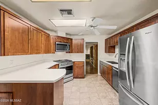 6208 N Rockglen Rd, Tucson, AZ 85704 - Photo 19