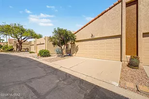 6208 N Rockglen Rd, Tucson, AZ 85704 - Photo 3