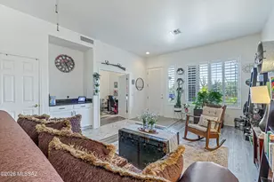 13737 N Carlynn Cliff Dr, Oro Valley, AZ 85755 - Photo 7
