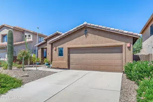 13737 N Carlynn Cliff Dr, Oro Valley, AZ 85755 - Photo 3