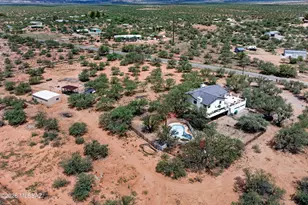 651 W Hawk Way, Amado, AZ 85645 - Photo 3