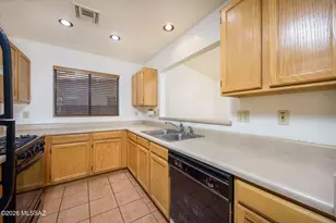 3081 W Country Fair Dr, Tucson, AZ 85742 - Photo 7
