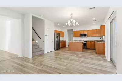 33915 S Colony Drive, Red Rock, AZ 85145 - Photo 9