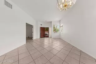 6461 N Sun Bluff Dr, Tucson, AZ 85704 - Photo 7