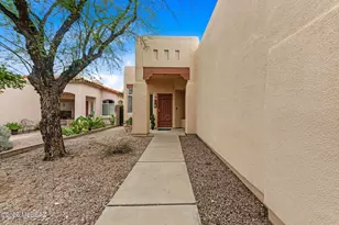 6461 N Sun Bluff Dr, Tucson, AZ 85704 - Photo 3