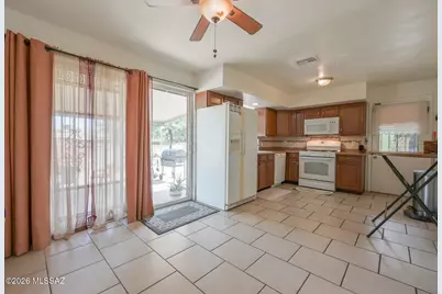 7041 E Calle Pegaso, Tucson, AZ 85710 - Photo 9