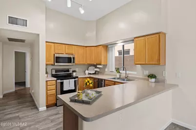 11990 N Labyrinth Drive, Oro Valley, AZ 85737 - Photo 13