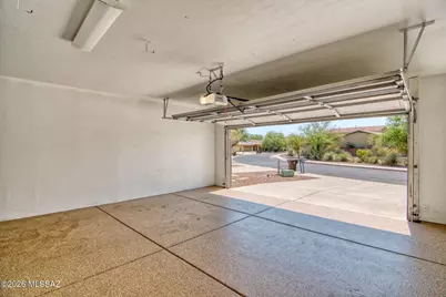 8433 N Crested Quail Drive, Tucson, AZ 85743 - Photo 31