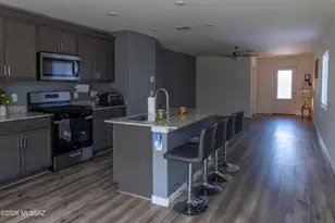 7347 W Cottage Farm Wy, Tucson, AZ 85757 - Photo 3