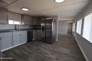637 E Di Di Anne Dr, Benson, AZ 85602 - Photo 5