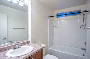 2011 W Mountain Pointe Dr, Tucson, AZ 85746 - Photo 19