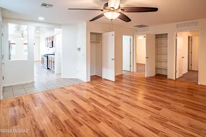 2011 W Mountain Pointe Drive, Tucson, AZ 85746 - Photo 15