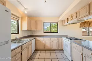 5255 Highland Shadows Dr, Sierra Vista, AZ 85635 - Photo 5