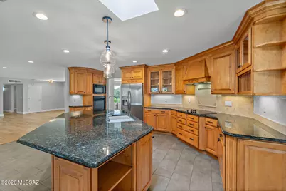 7031 N Donatello Place, Tucson, AZ 85741 - Photo 15