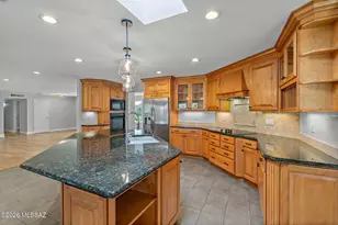7031 N Donatello Pl, Tucson, AZ 85741 - Photo 15
