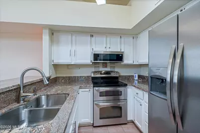 6373 N Willowhaven Drive, Tucson, AZ 85704 - Photo 9