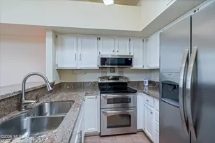 6373 N Willowhaven Dr, Tucson, AZ 85704 - Photo 9