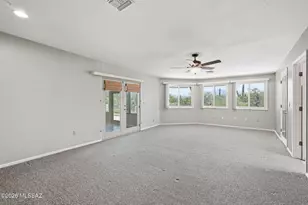 10401 E Plumeria Rd, Tucson, AZ 85749 - Photo 25
