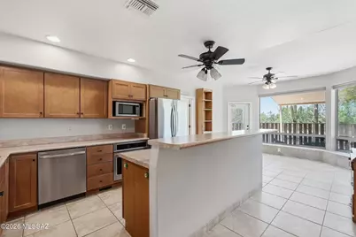 10401 E Plumeria Road, Tucson, AZ 85749 - Photo 13