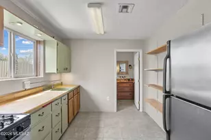 1533 E Spring St, Tucson, AZ 85719 - Photo 29