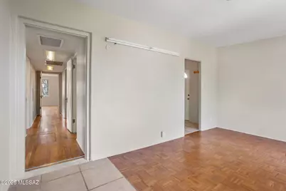 1533 E Spring Street, Tucson, AZ 85719 - Photo 13