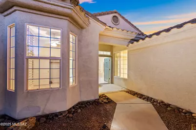 13122 Rivercane Loop, Marana, AZ 85658 - Photo 3