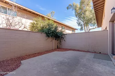 925 N Venice Avenue #D, Tucson, AZ 85711 - Photo 5