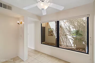 9816 N Calle Loma Linda, Oro Valley, AZ 85737 - Photo 19