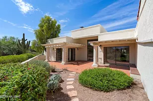 9816 N Calle Loma Linda, Oro Valley, AZ 85737 - Photo 13