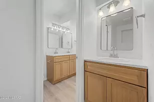 218 E Elvado Rd, Tucson, AZ 85756 - Photo 15
