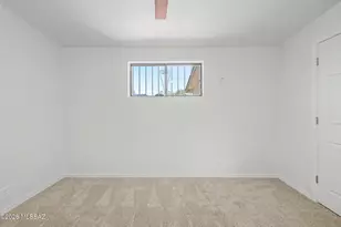218 E Elvado Rd, Tucson, AZ 85756 - Photo 13