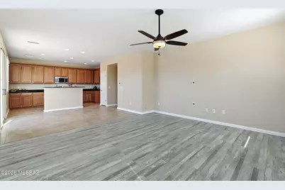 10448 S Cutting Horse Drive, Vail, AZ 85641 - Photo 11