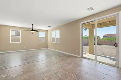 10448 S Cutting Horse Drive, Vail, AZ 85641 - Photo 9