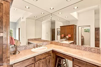 14460 N Sun Spring Drive, Oro Valley, AZ 85755 - Photo 31