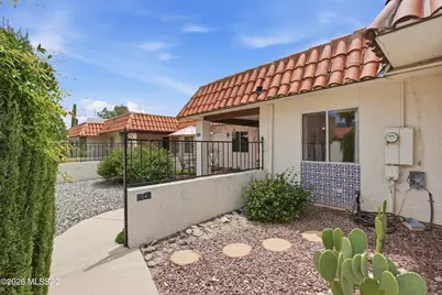5941 E Sun County Boulevard, Tucson, AZ 85712 - Photo 1