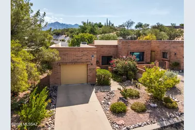 8430 N Breezewood Place, Tucson, AZ 85704 - Photo 1