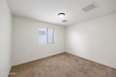 9670 N Deimos Drive, Tucson, AZ 85743 - Photo 15