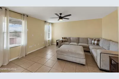 9670 N Deimos Drive, Tucson, AZ 85743 - Photo 9