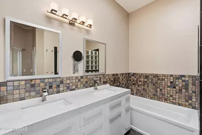 11955 N Labyrinth Drive, Oro Valley, AZ 85737 - Photo 19