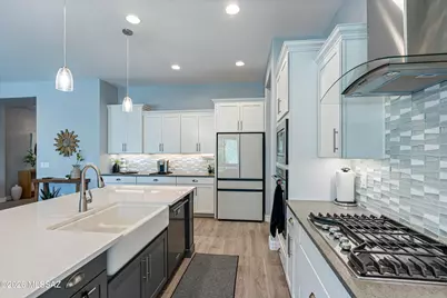11873 N Silver Desert Drive, Oro Valley, AZ 85737 - Photo 5